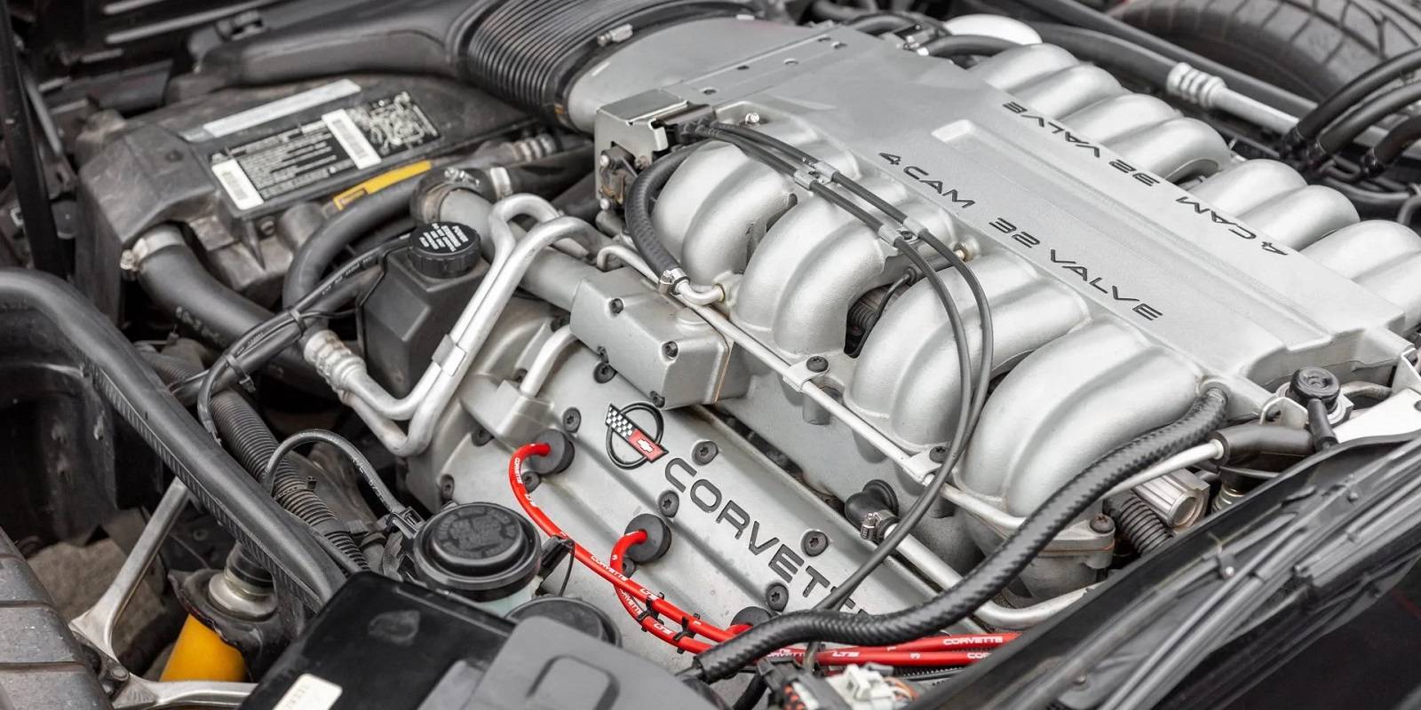 5 Best American V8 Engines (5 German Engines That Are Better)