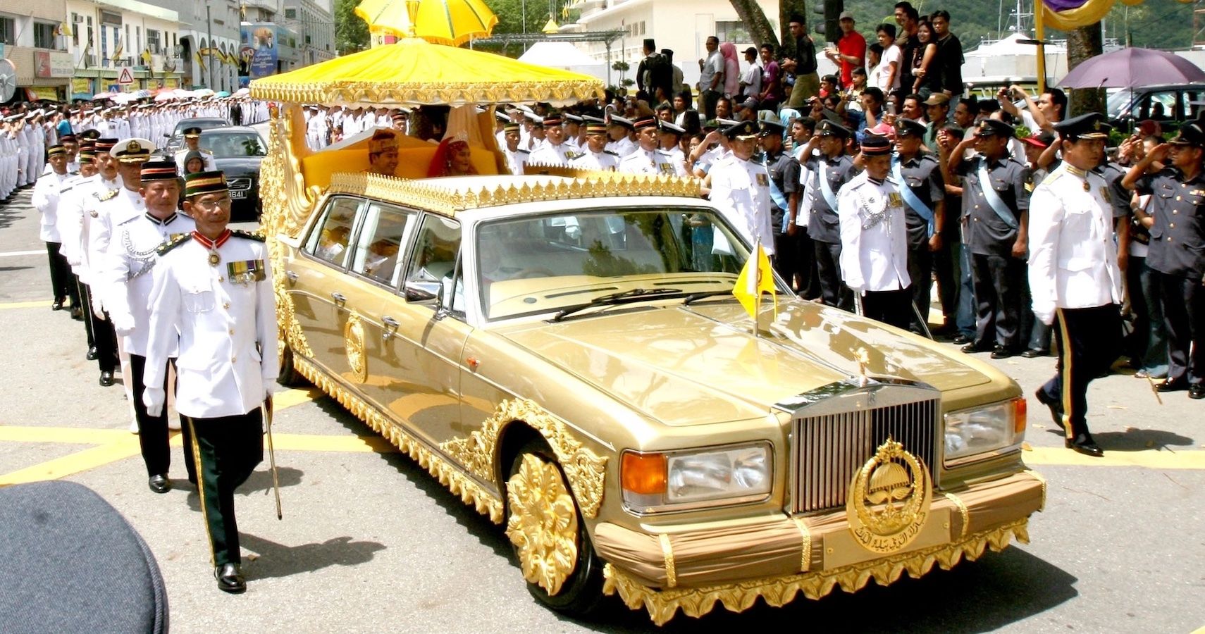 Sultan's Gems: 10 Rarest Cars From Sultan Of Brunei's Exorbitant Collection