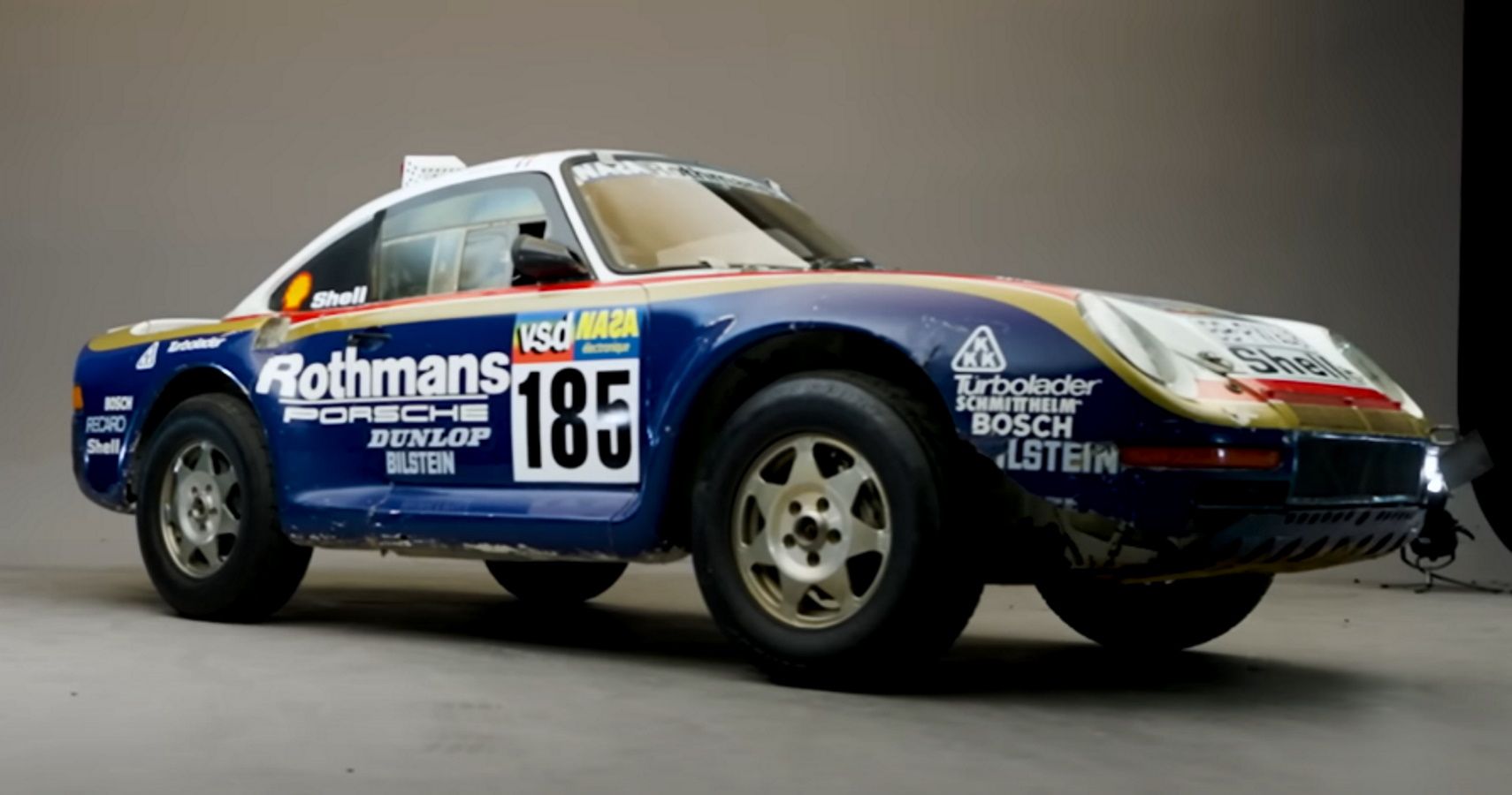 This Historic Porsche 959 Paris Dakar Racer Is Getting Ready For A