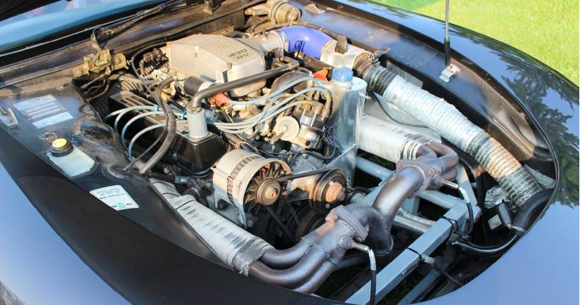 10 Things That Make The TVR Griffith A British Sports Car Icon