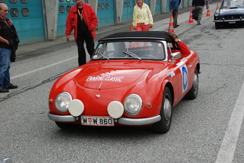 13 Best Rear-Engine Sports Cars Ever Made