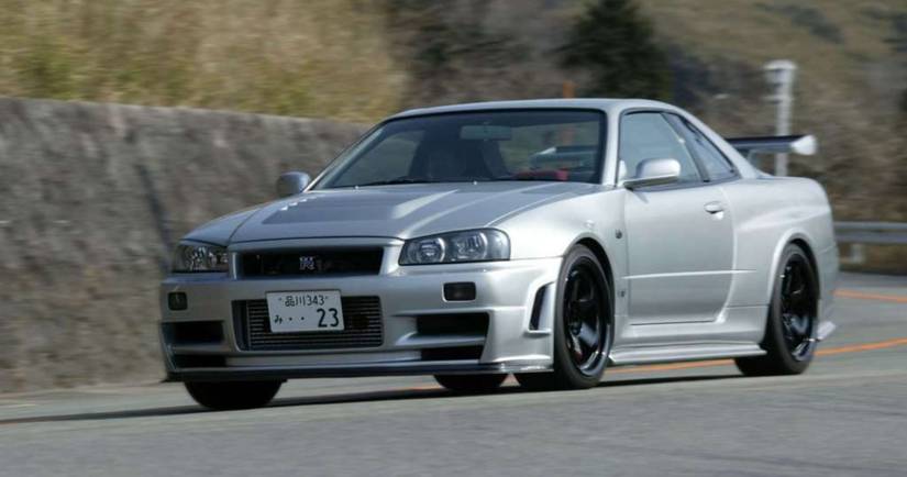 10 Best JDM Sports Cars That Showcased Japanese Engineering Brilliance