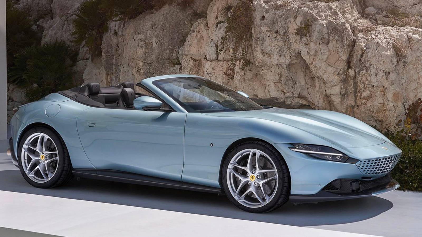 Everything You Need To Know About The Ferrari Roma Spider