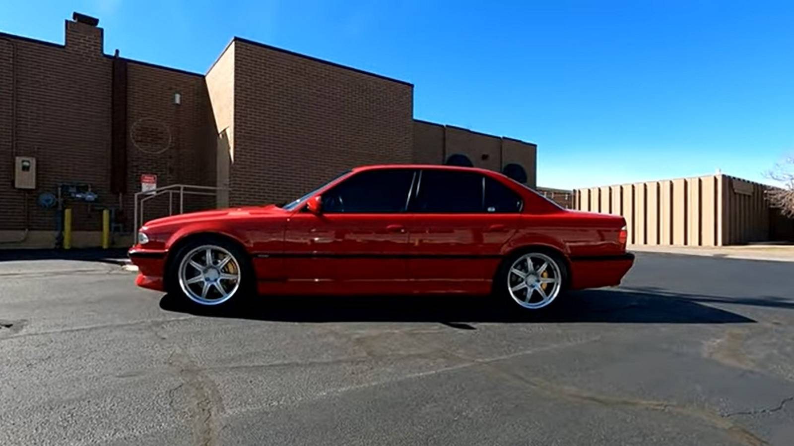 This Is Why The E38 BMW 7-Series Was The Last Great BMW Sedan, image size:1600x900