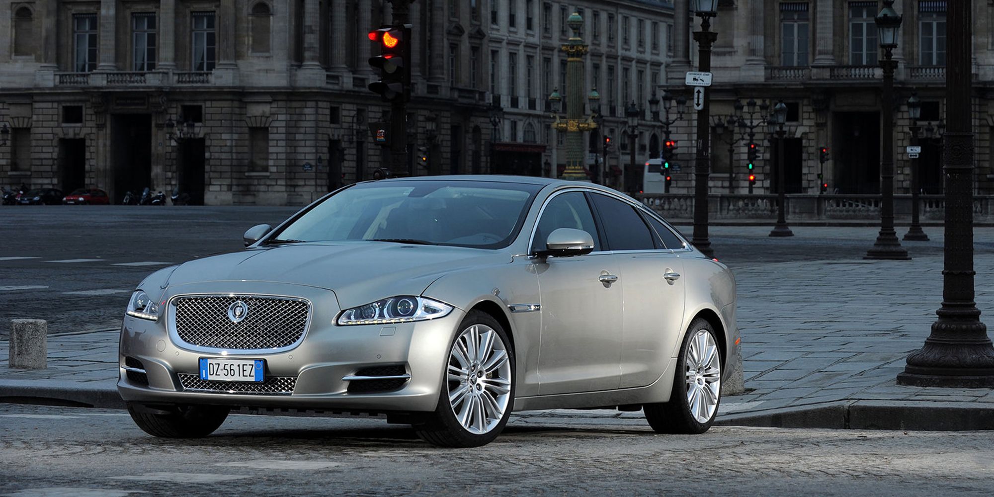 Sitemapcdatahttpsomobeldreferenzcomterrific Jaguar Xj 2011 Specifications Pictures