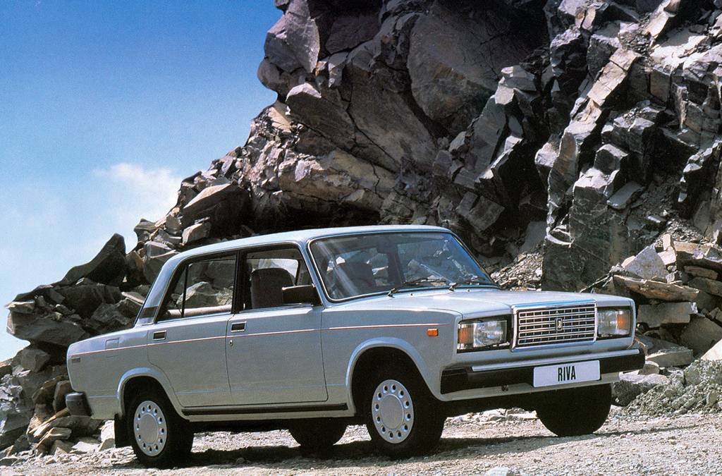 Lada Riva Colours How Lada Turned The Terrible Riva Into A Soviet Best Seller