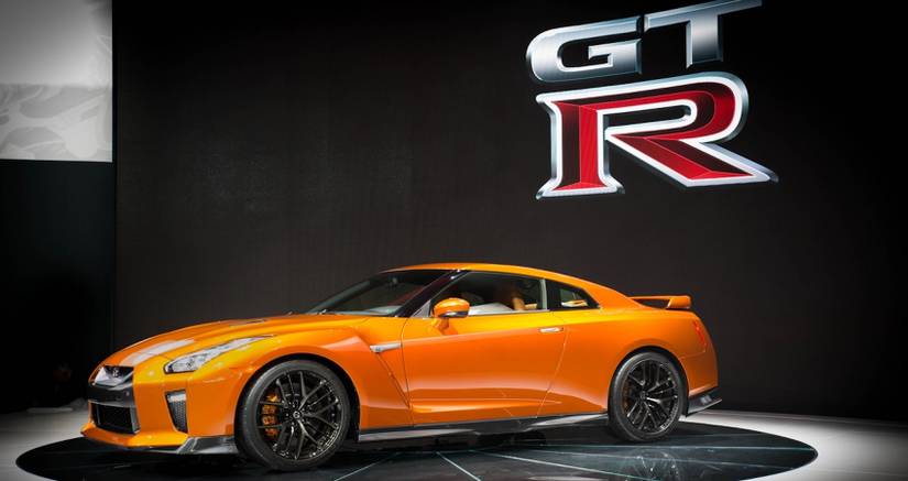 Why Porsche 911 Was The Driving Force That Created The Nissan R35 GT-R