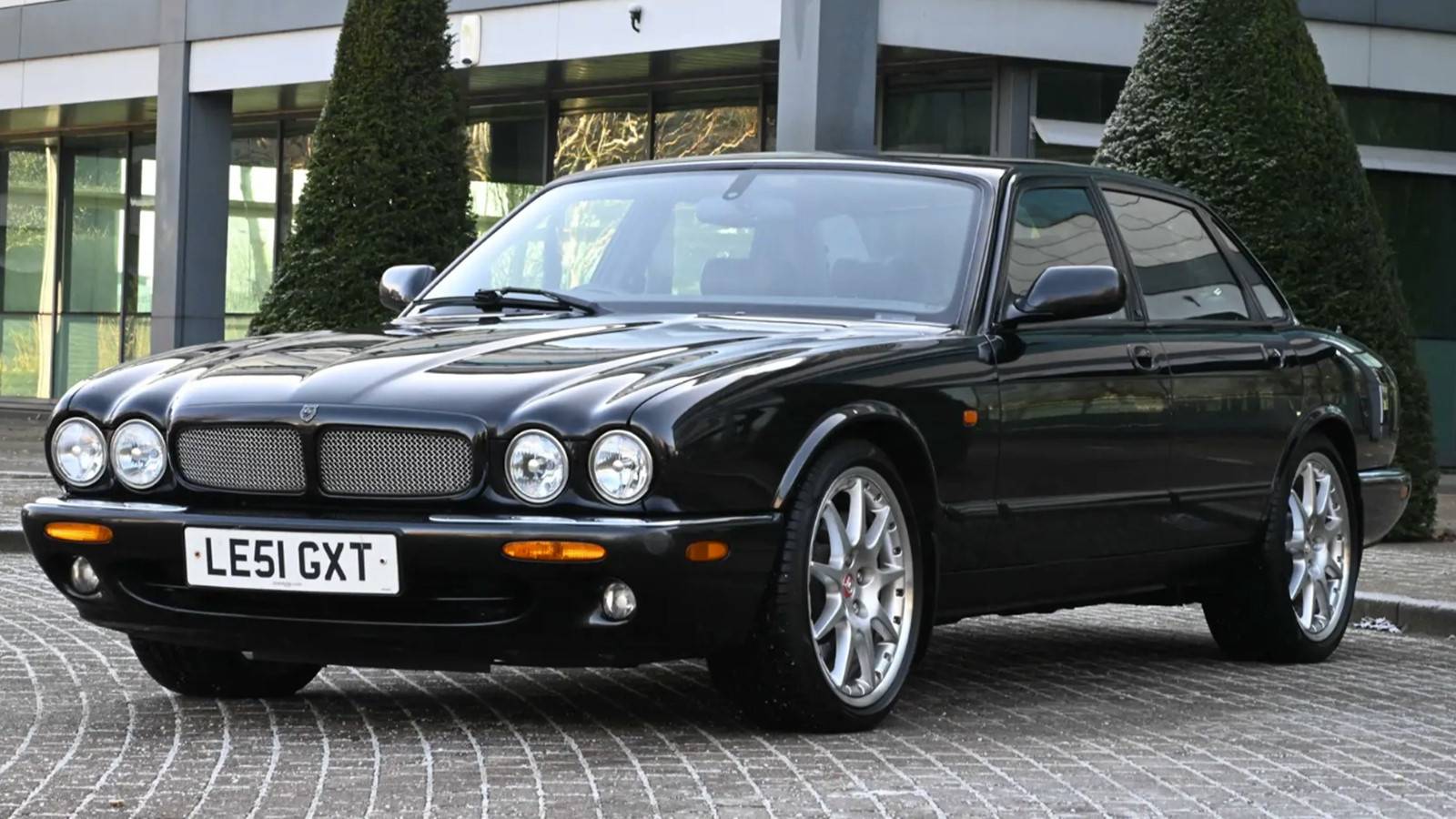 Why The Jaguar XJR 100 Was The Perfect Sleeper Sedan