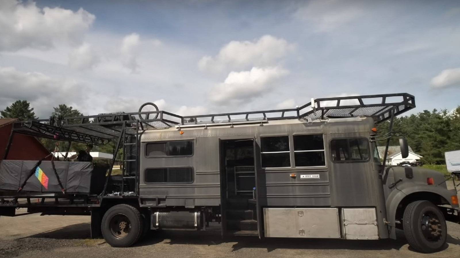 Sadx Rig This Adventure Rig Has Everything To Survive The Apocalypse