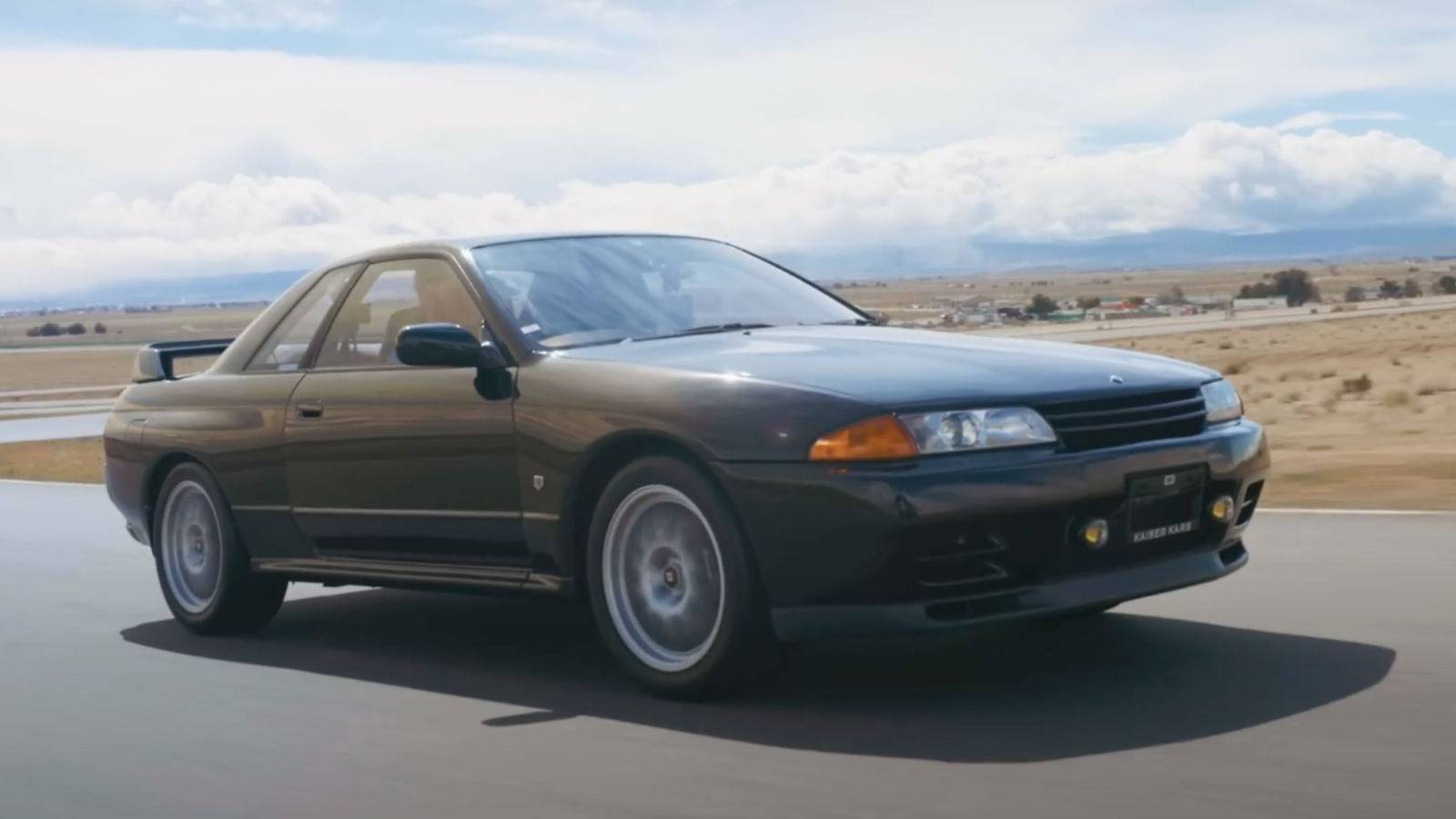 How The Porsche 959 Helped Nissan Build The Godzilla R32 GT-R