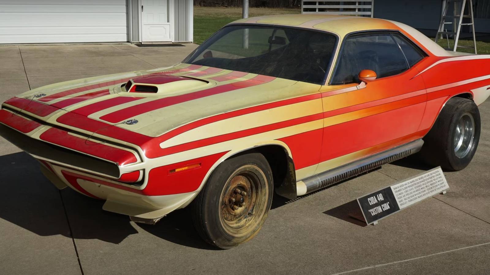 This Unicorn 1970 Plymouth RTS 'Cuda Is Back On The Street After Sitting  For 47 Years, image size:1600x900