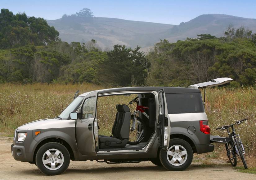 Why Honda's Element Is The Best Compact SUV You've Never Heard Of