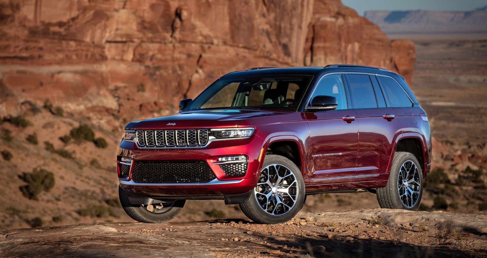 2022 Jeep Grand Cherokee | HotCars