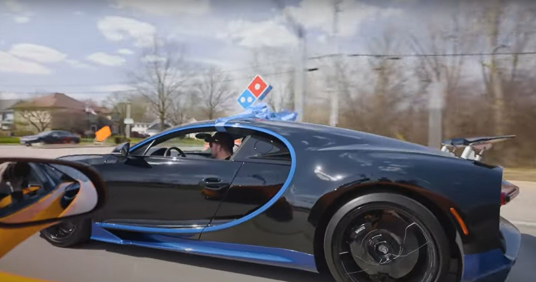 Supercar Collector Delivers Pizza With Bugatti Chiron, McLaren