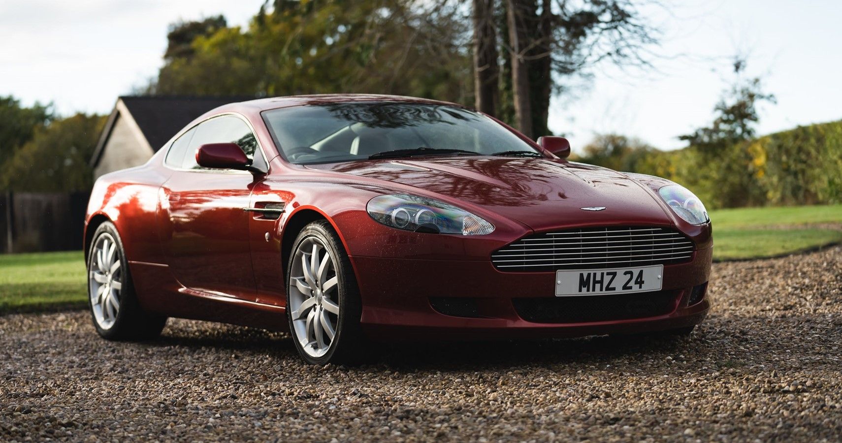 How Fast Is A Aston Martin Db9