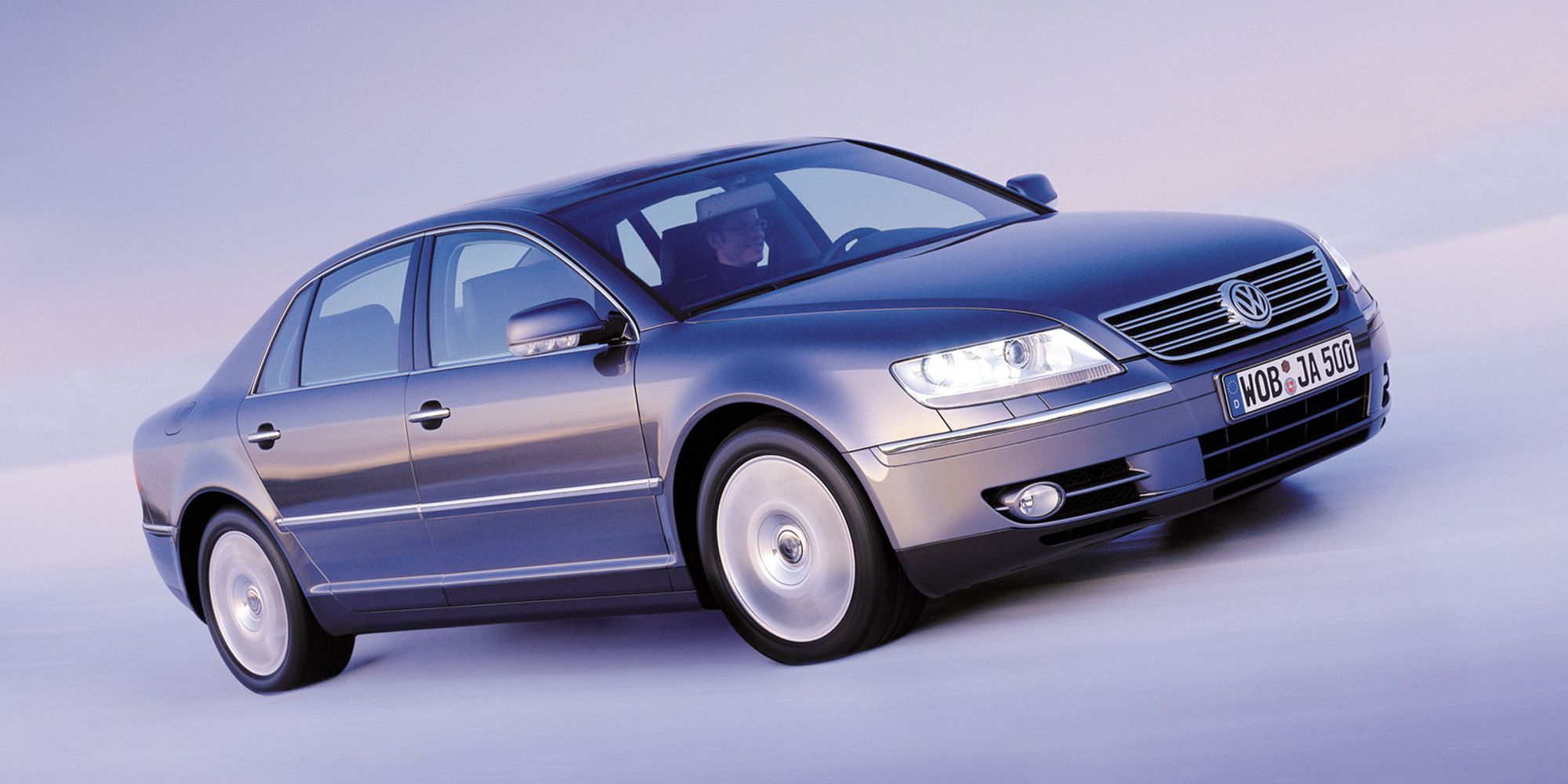 2004-2006 Volkswagen Phaeton: Prices, Specs, And Features