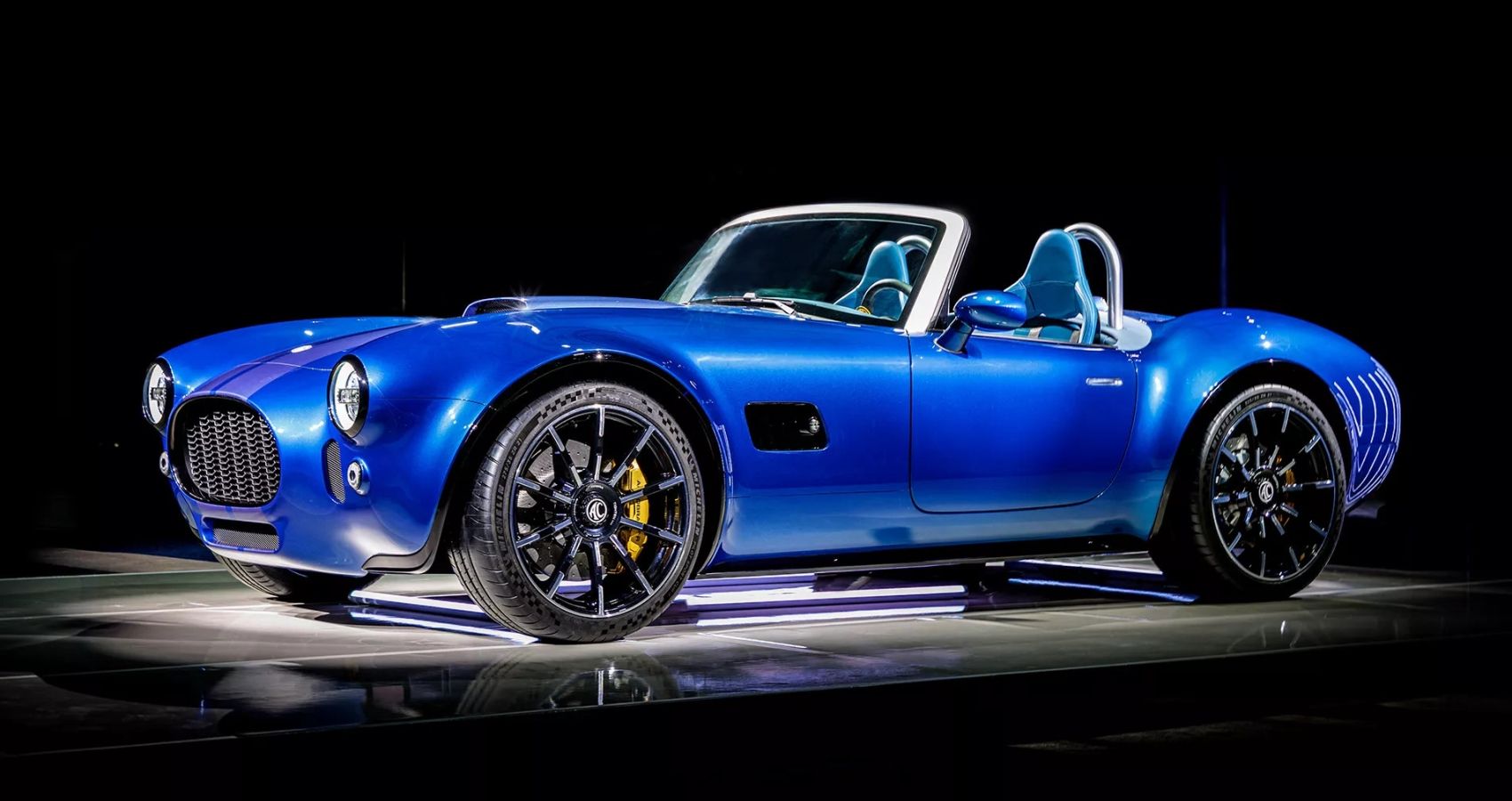 This New AC Cobra GT Roadster Is The Most Advanced Edition Ever