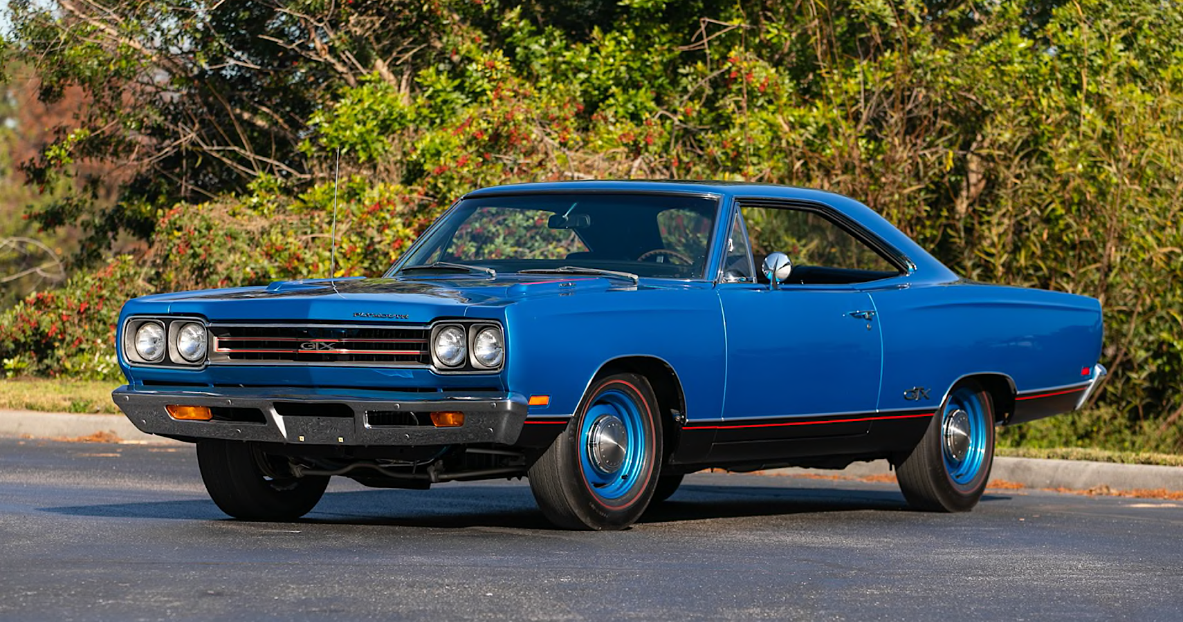 【B品認定中古車】V8 FUZZ PLYMOUTH GTX B品認定中古車】V8 FUZZ PLYMOUTH GTX F8 Dom`s PLYMOUTH GTX （1/24