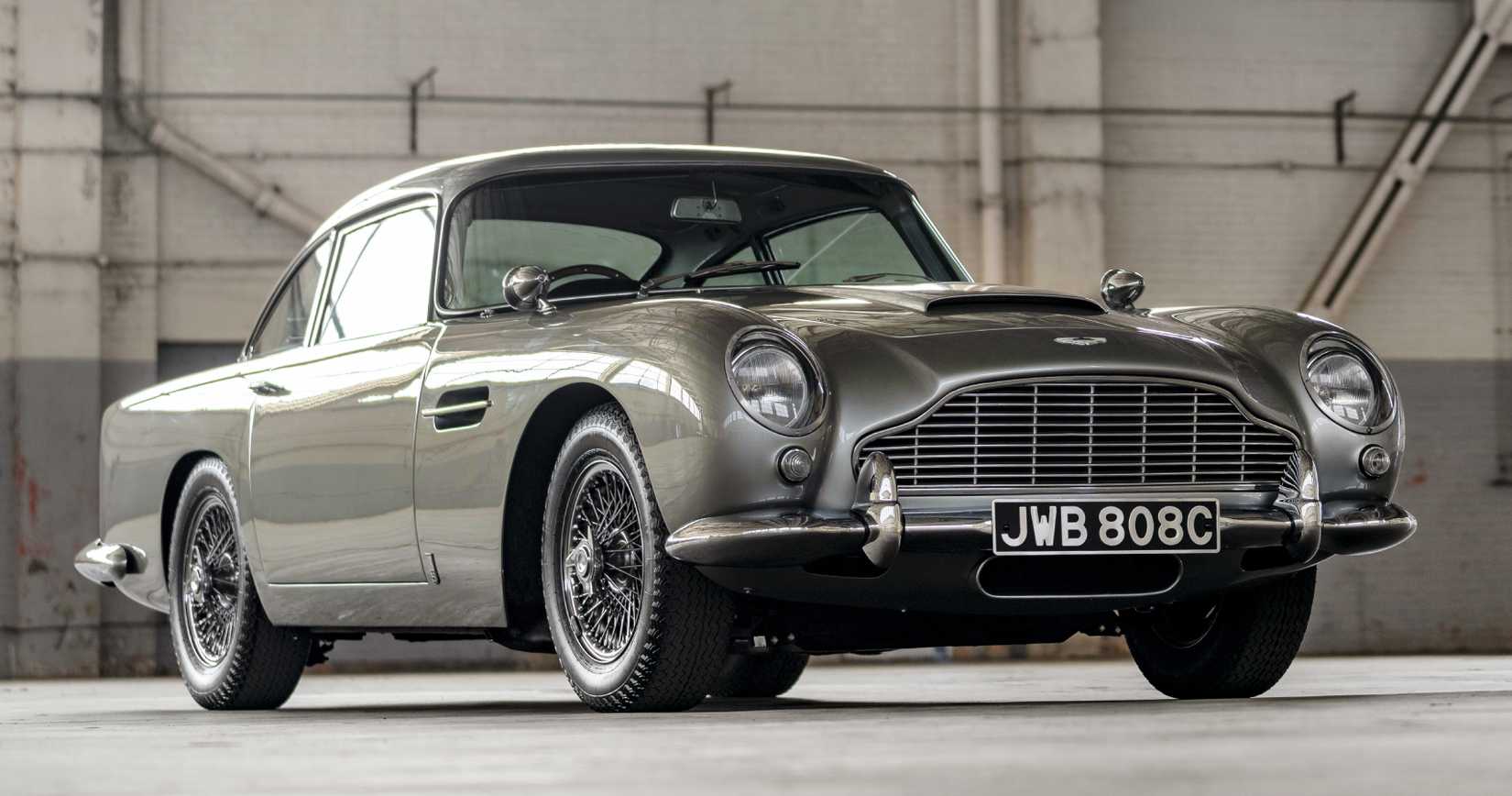 This James Bond Car Is The Most Expensive Iconic Movie Memorabilia