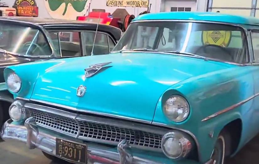 This Amazing Collection Of 50 Pontiac Trans Ams Has Something For ...