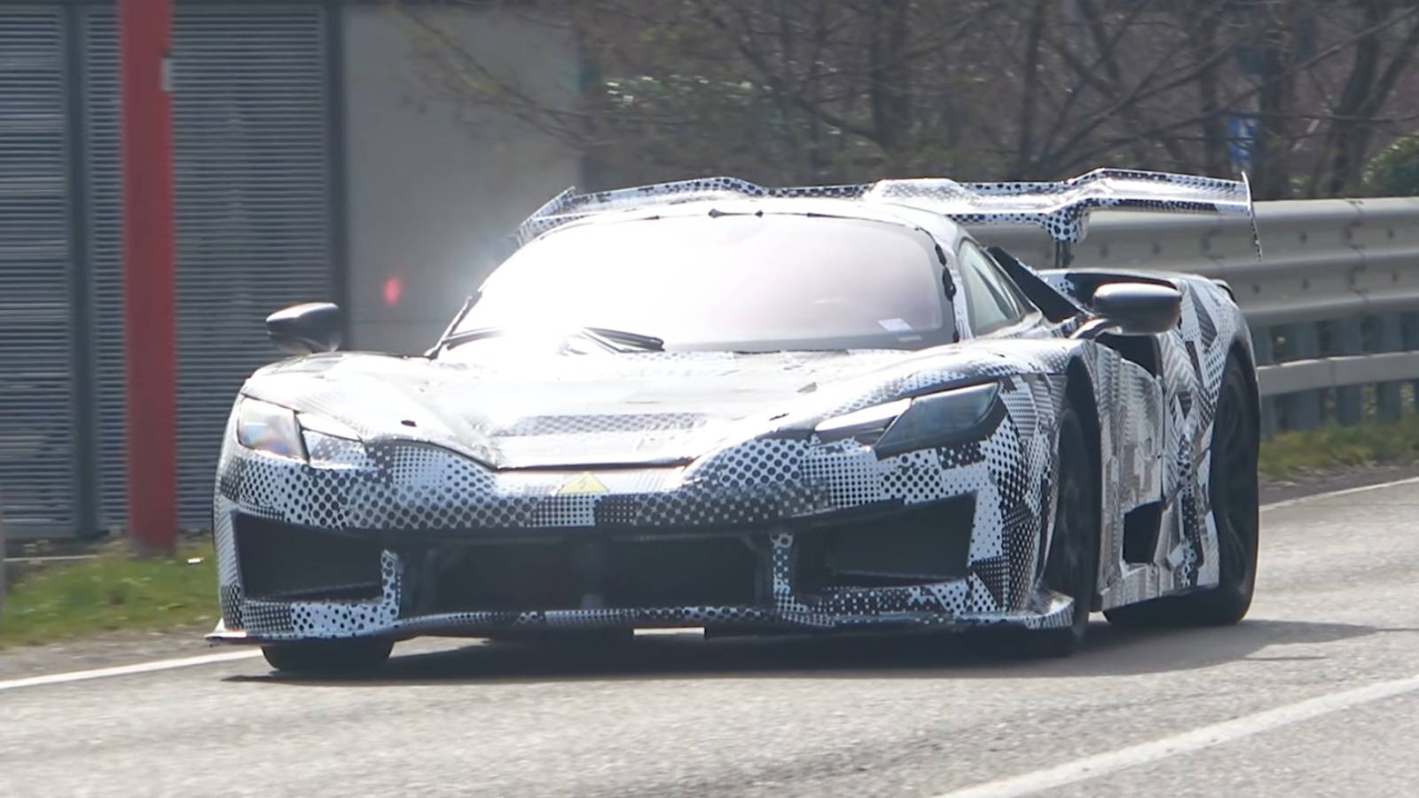 Ferrari’s 2025 Hypercar: Release Date, Features, Price, Engine Specs
