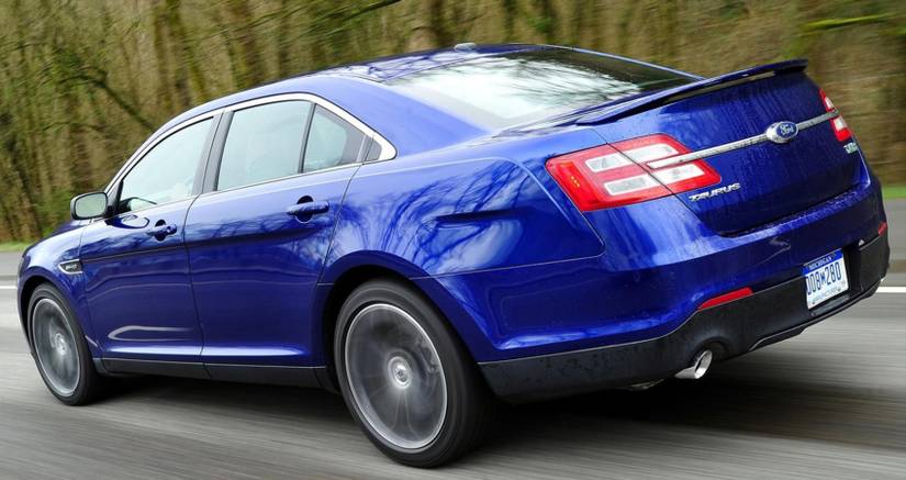 The 2019 Ford Taurus SHO Is The Best Sleeper Car For Under $30,000