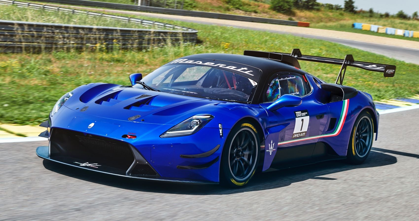 Listen To Incredible Nettuno V6 Sounds Of The Maserati MC20 GT2