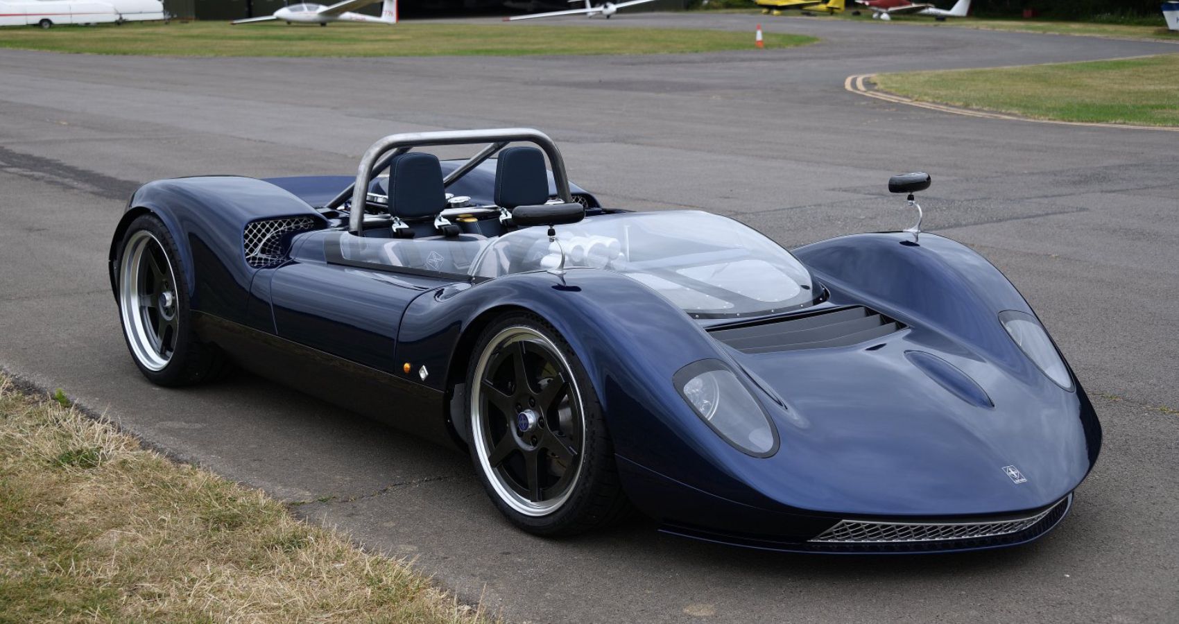 Former McLaren Designer Unveils A Stunning Can-Am Road Racer
