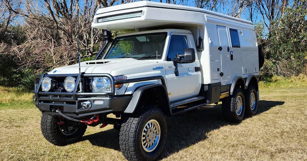 Meet The Extreme 330 6x6: A Toyota Land Cruiser Turned Into The Ultimate  Motorhome