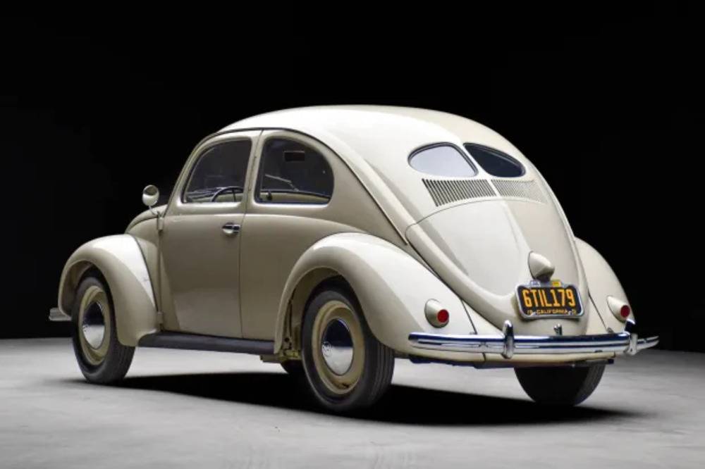 Split Window Rear Bug The Volkswagen Beetle's Evolution: A Look Back At Every Generation In ...