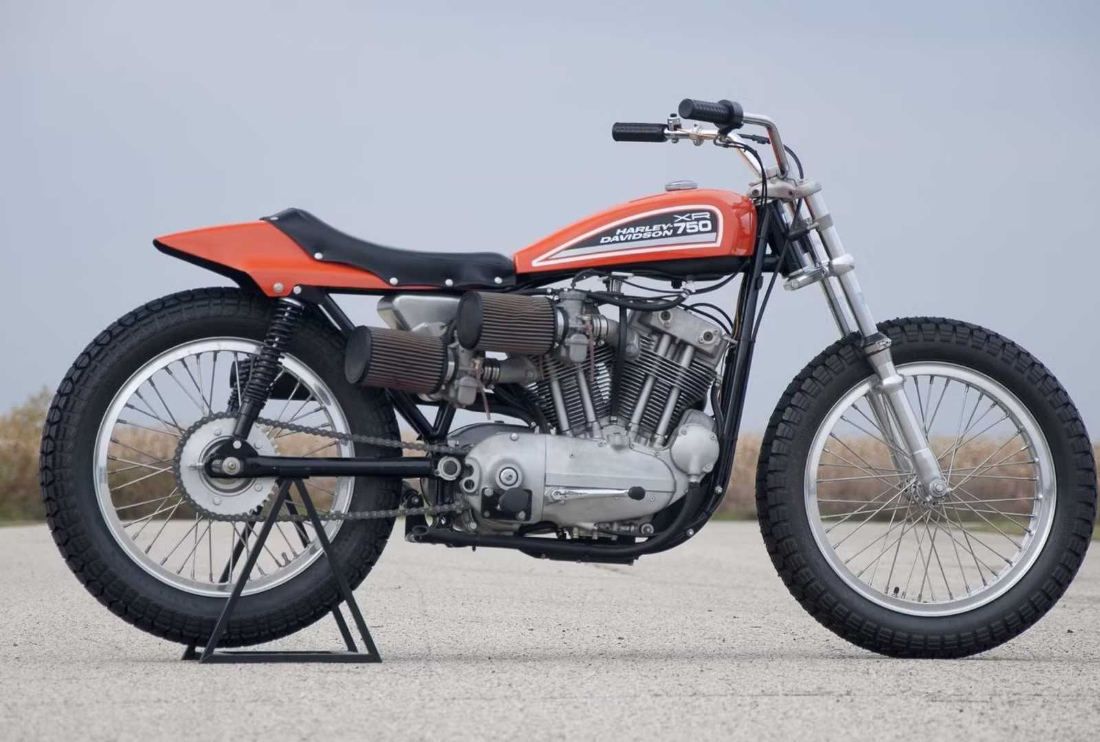 1970-harley-davidson-xr750.png