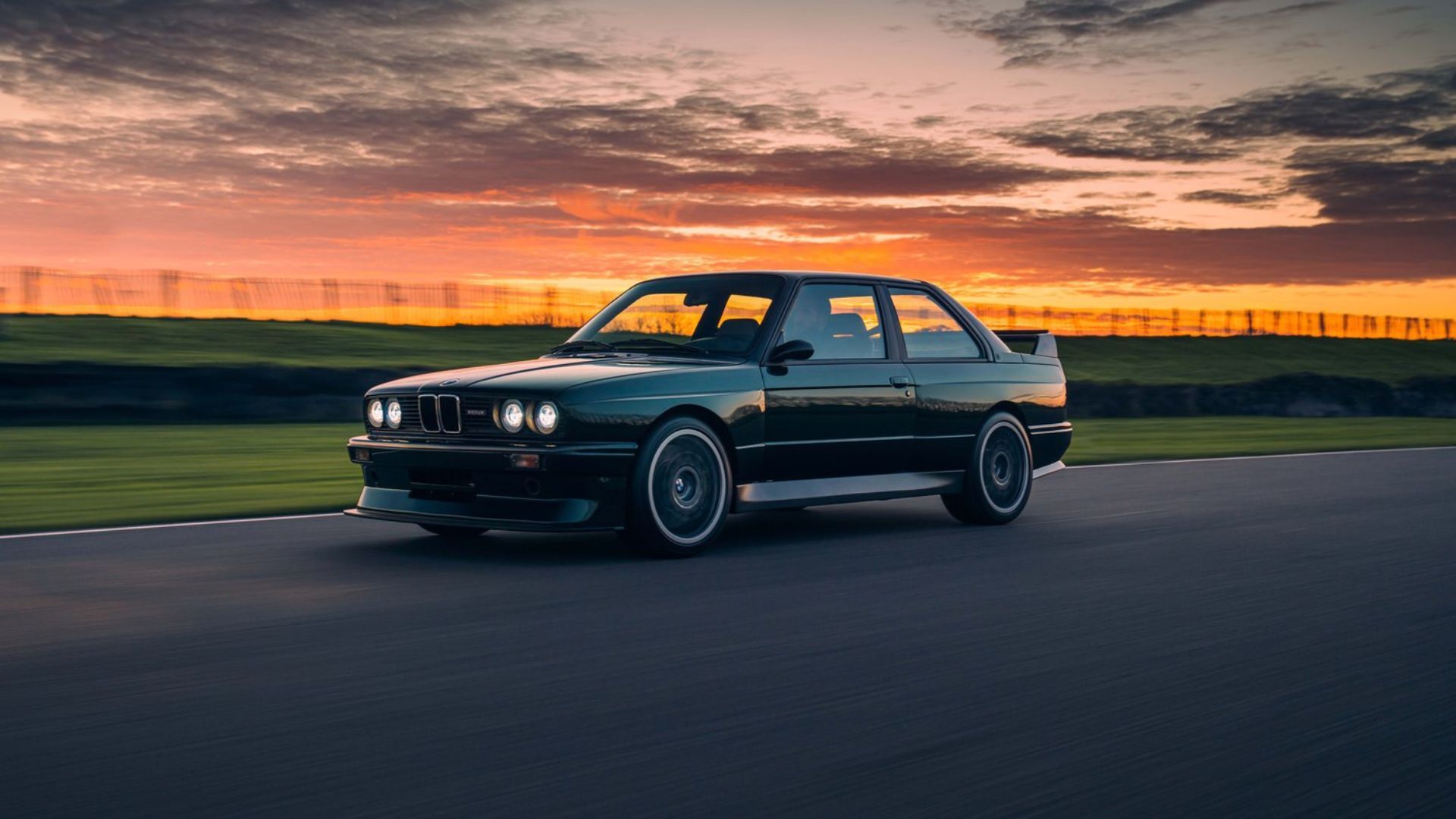Rarer Than An E30 M3? '90s BMW Sleeper Uncovered In Garage Looks Pristine
