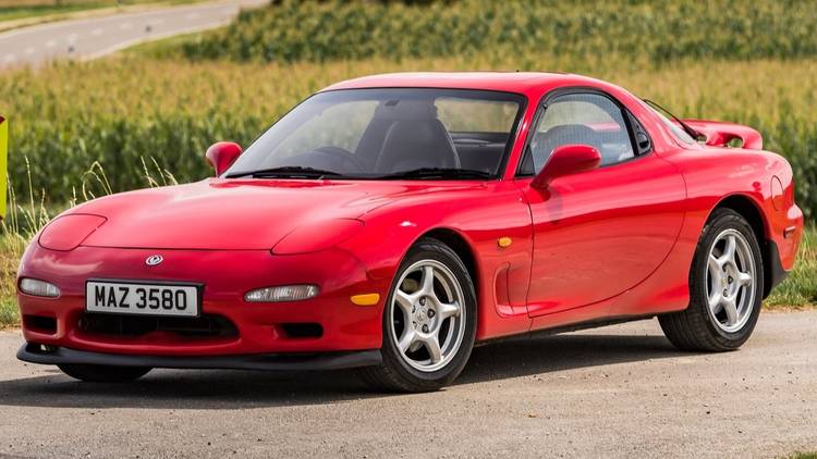 Red Rx 7 Mazda RX-7 With Just 8,800 Miles Looks Brand New After A Wash