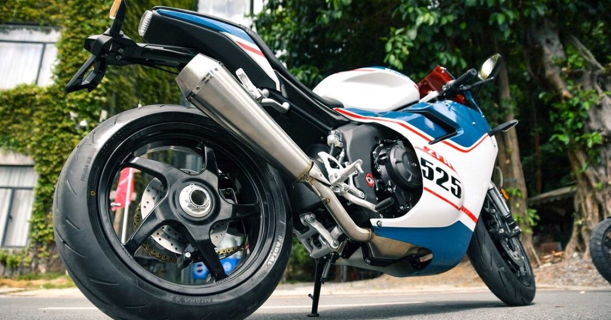 Chinese Sports Bike Zeths ZFR 525 Has Serious Retro Vibes