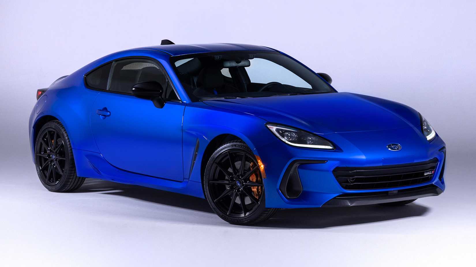 The Only 14 Sports Cars That Still Offer A Manual Transmission In 2024