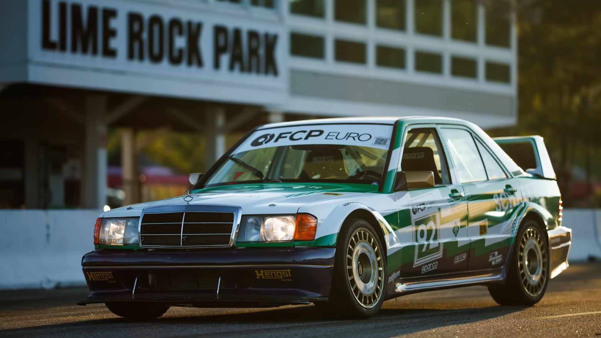 This Mercedes 190e 