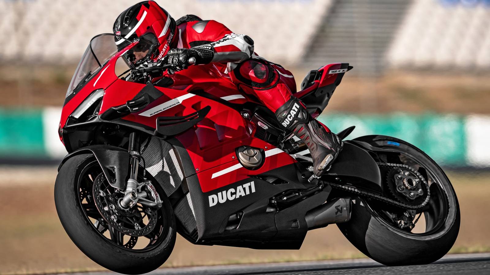 Top 10 Motorcycles With The Best Power-To-Weight Ratios