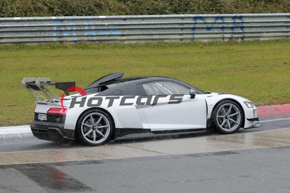 Spied: Audi R8 GT3 By Scherer Ripping Around The Ring In The Rain