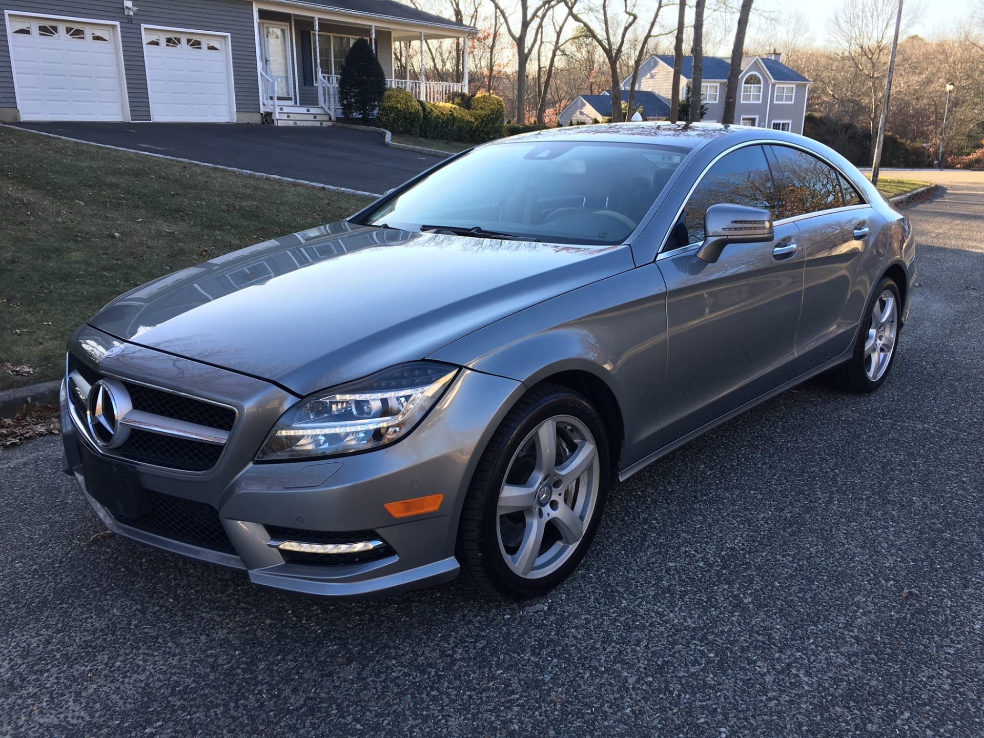 Gray 2013 Mercedes CLS550, parked