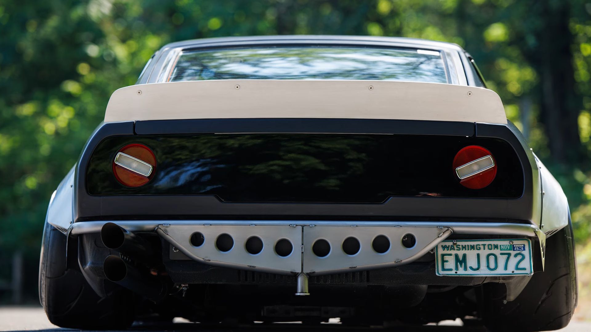 しーにゃん Nissan 280ZX Widebody Restomod Is A Japanese Muscle Car