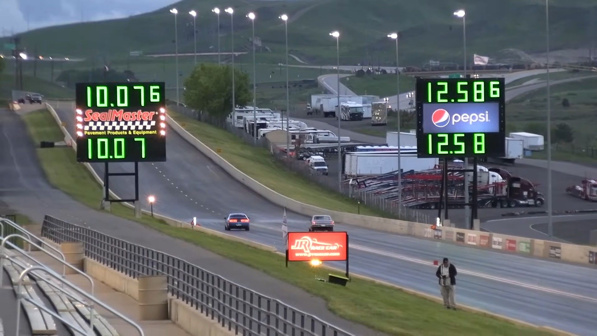 Watch This Dodge Challenger Hellcat Dominate A Shelby GT500 At The Strip