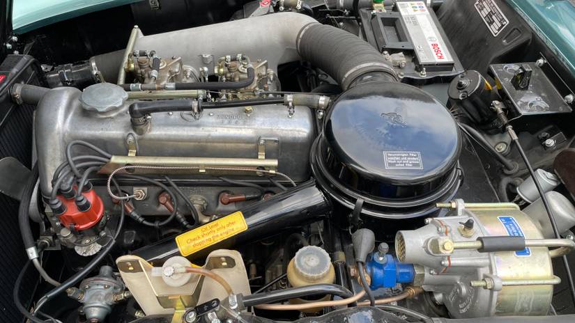Driven: Mercedes' Iconic 190 SL Roadster