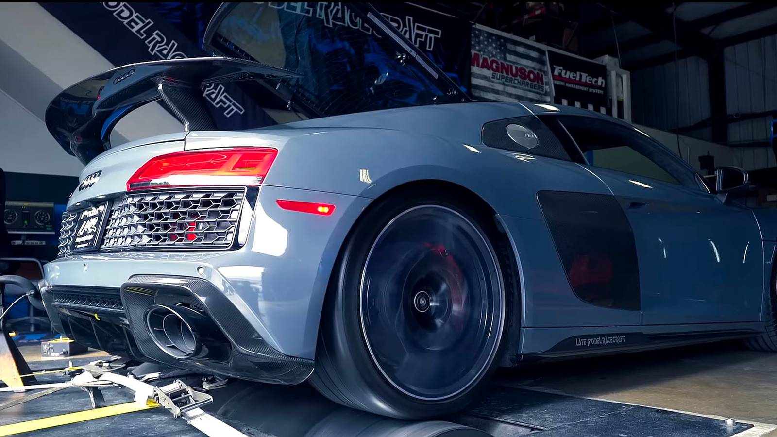 Watch What Happens When You Bolt Twin Turbos To An Audi R8 V10