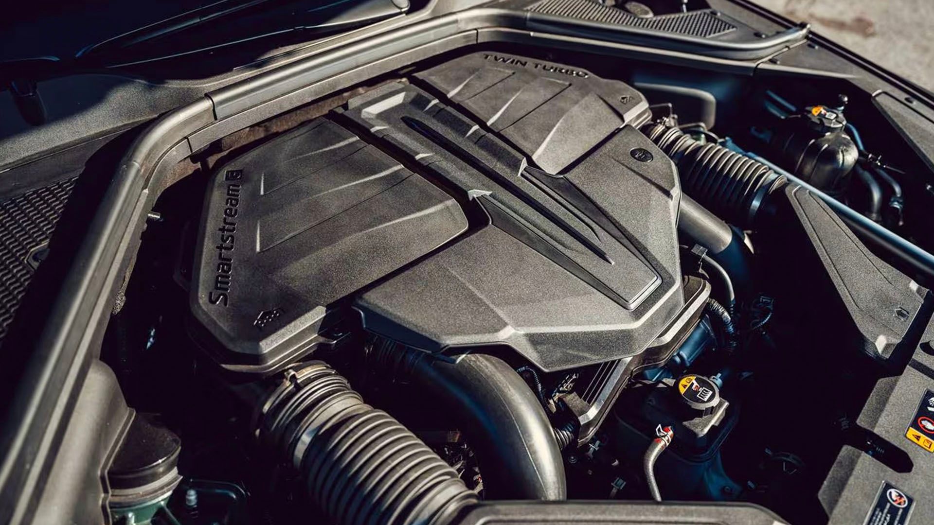 2024 Genesis GV80 Vs 2024 Lexus RX: Differences Compared