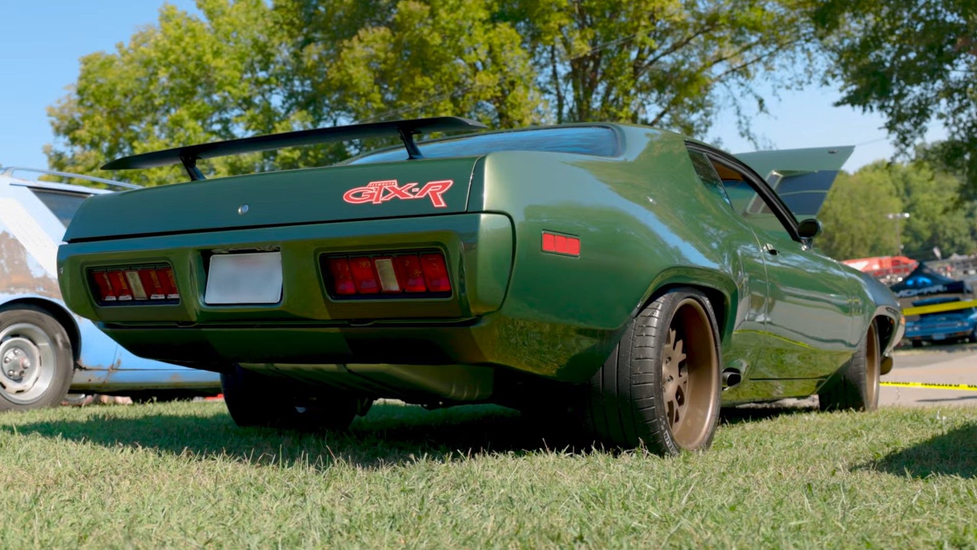 1971 Plymouth GTX Has An Unexpected Surprise Under The Hood