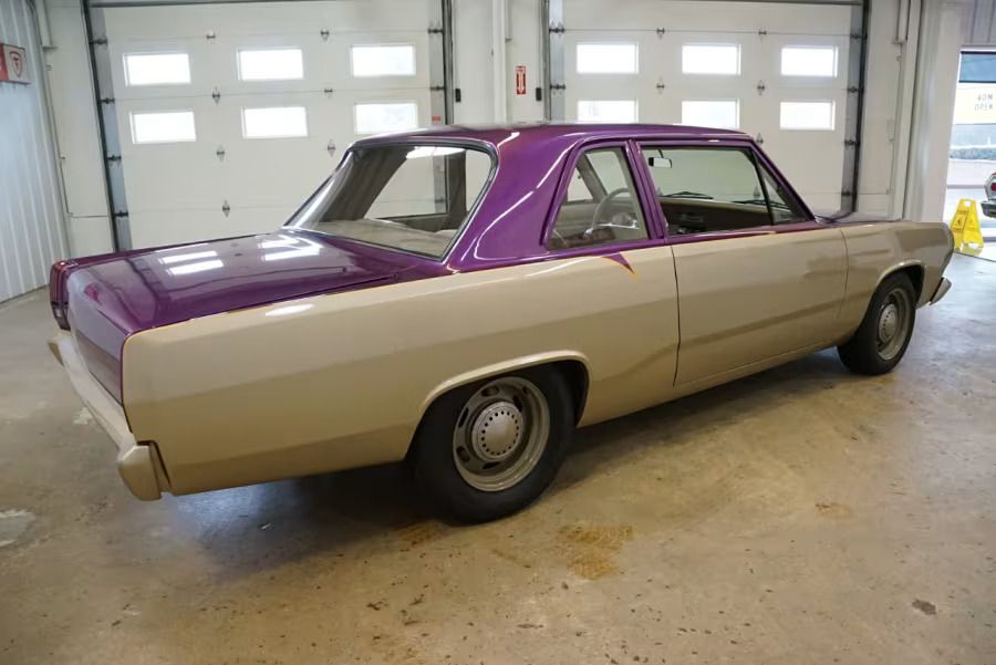 Mopar Engine Causes This Mechanic Stress For 1967 Plymouth Valiant Build