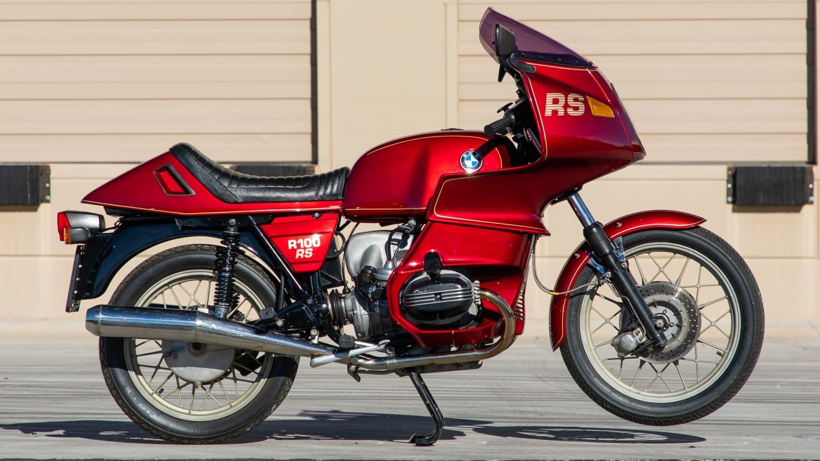 This Is How The BMW R100RS Revolutionized Sports Touring