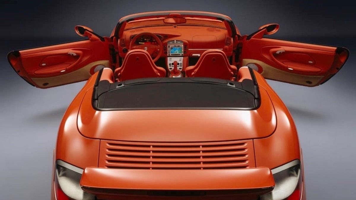 Keanu Reeves Shared His Customized Porsche's Insanely Cool Features