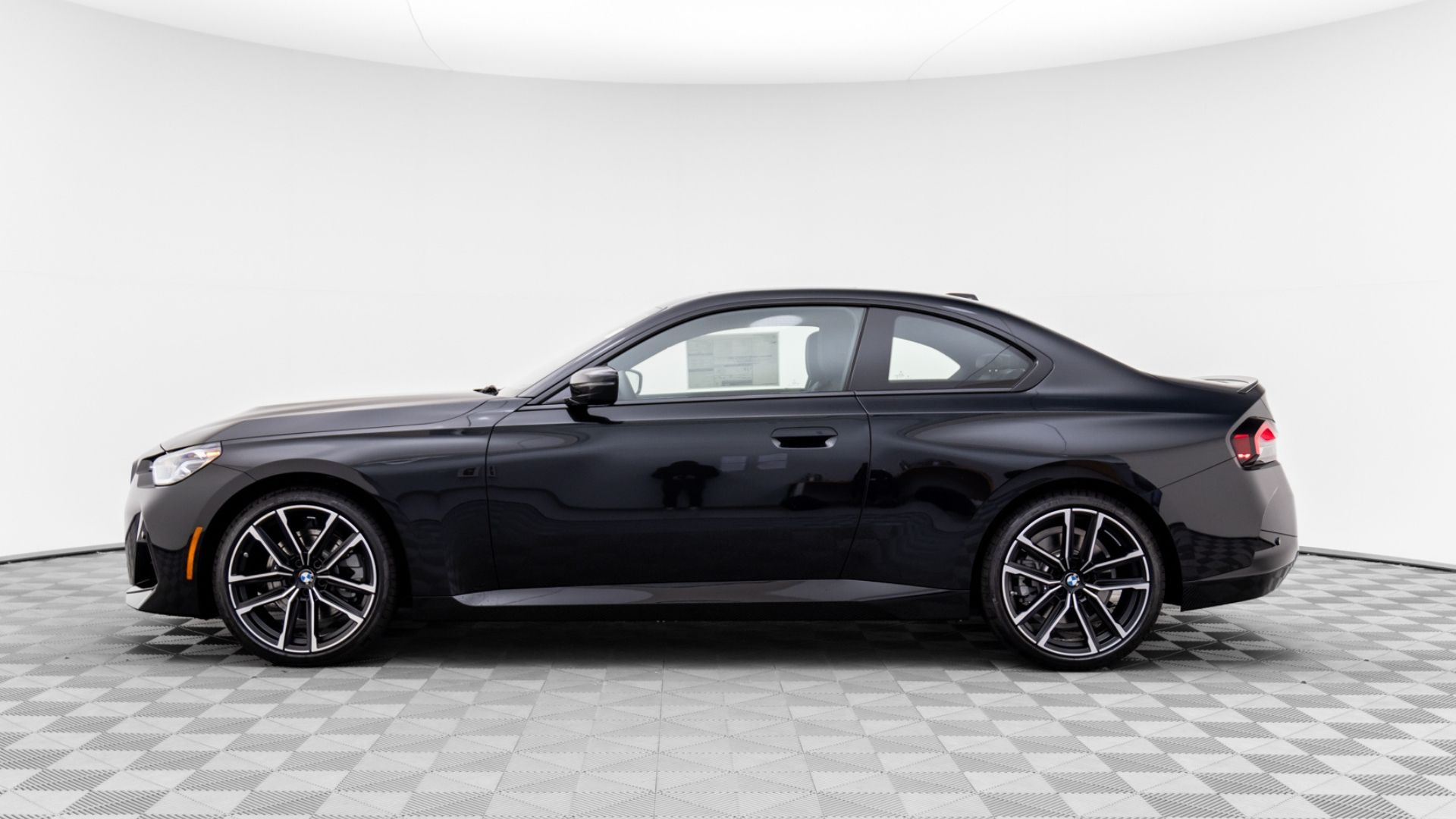 A Complete Guide To The 2024 BMW 2 Series, Covering Specs, Features And ...