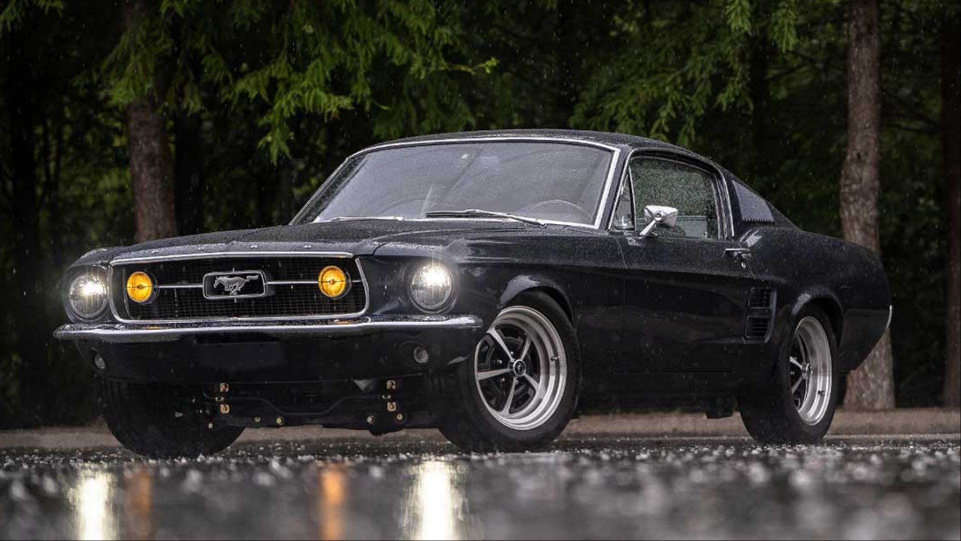Equus Bass 770: The American Supercar That Matched Ferrari 458